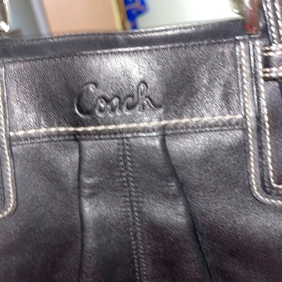 Coach Womens Tote Bag Black Adjustable Straps Leather Hardware 3 Compartments - Picture 13 of 16